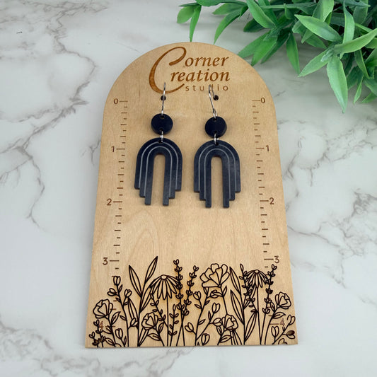 Deep Arch Black Pearl Earrings