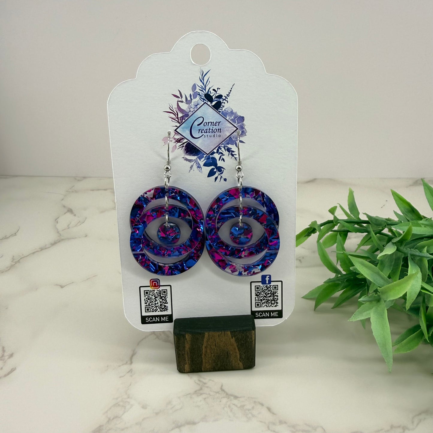 Linking Circle Earrings