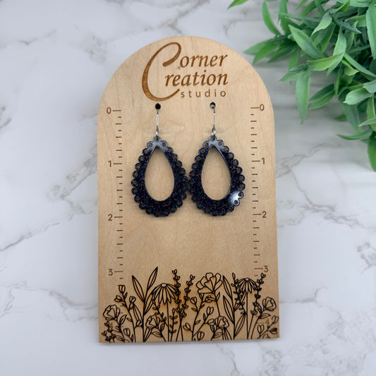 Scallop Teardrop Earrings