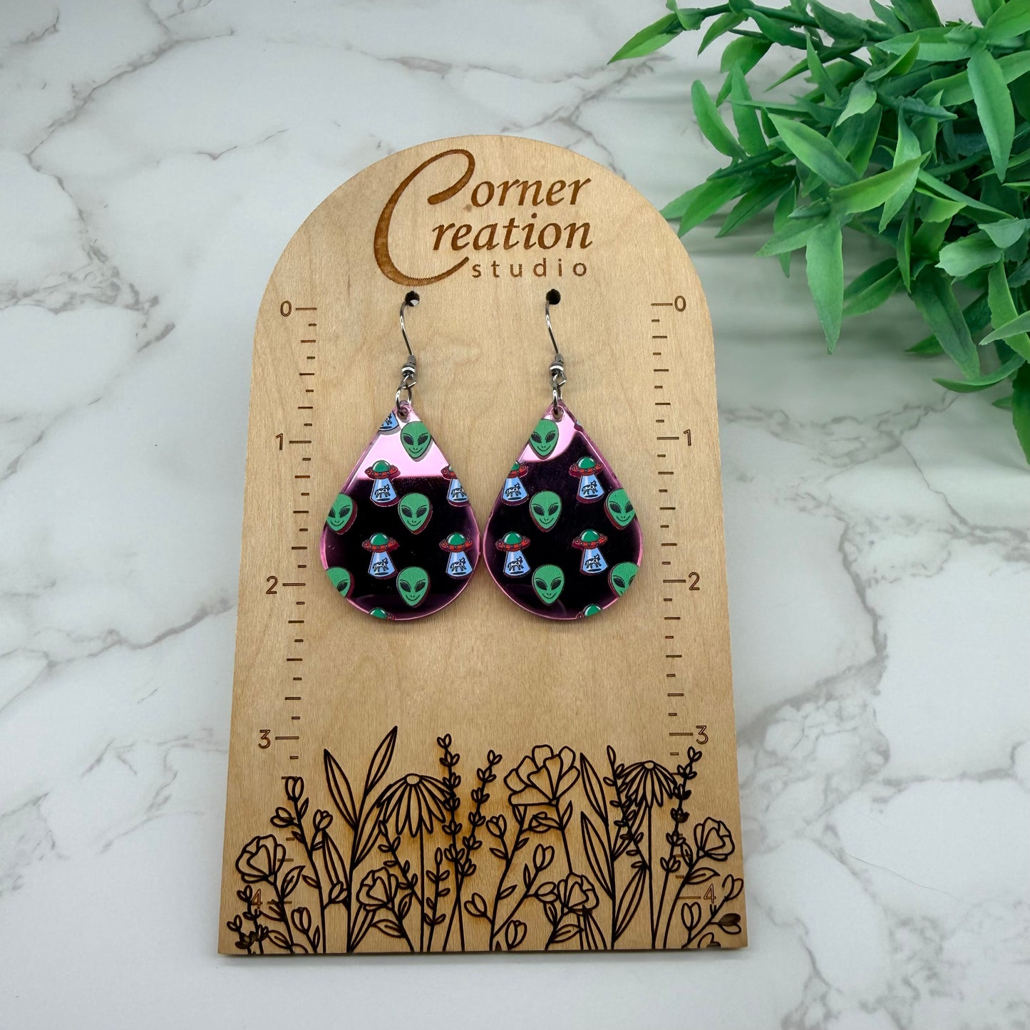 Alien on Mirror Acrylic Earring