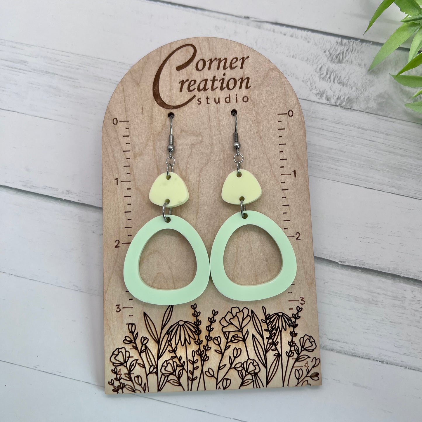 Geometric Round Earrings