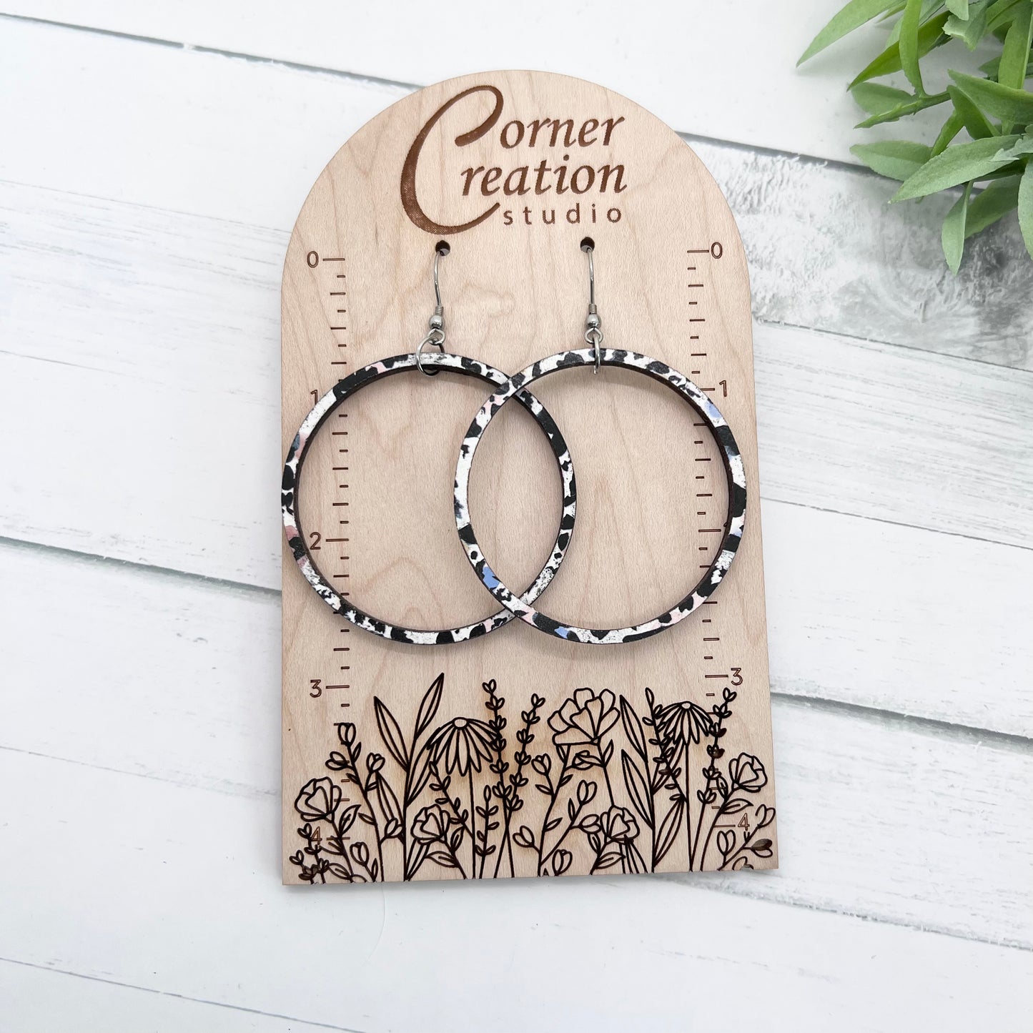 Splatter Nesting Hoop Earring