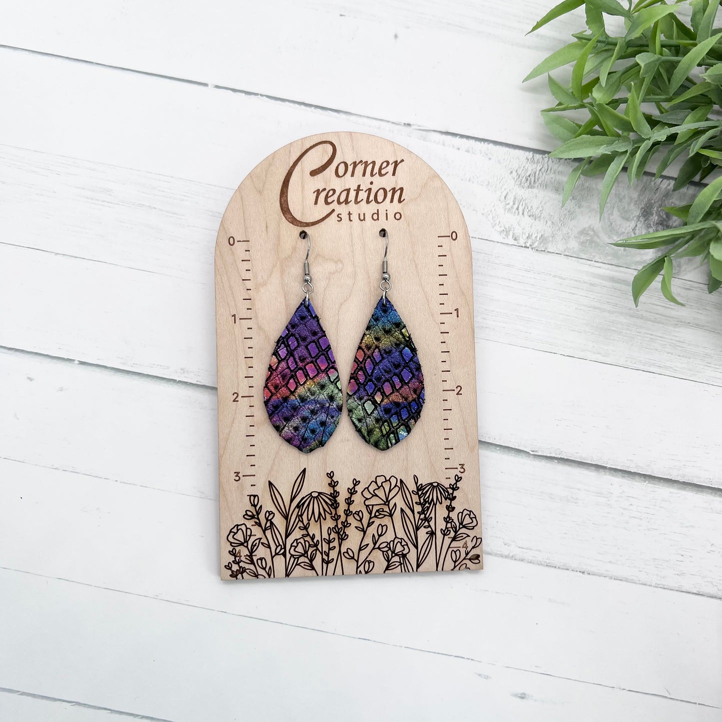 Leaf Teardrop Earring